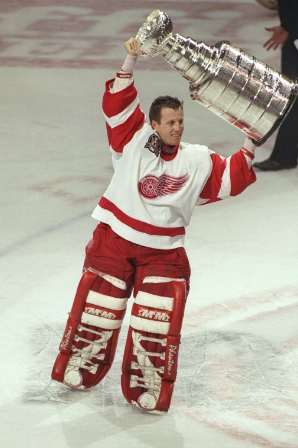 Mike Vernon with the Red Wings