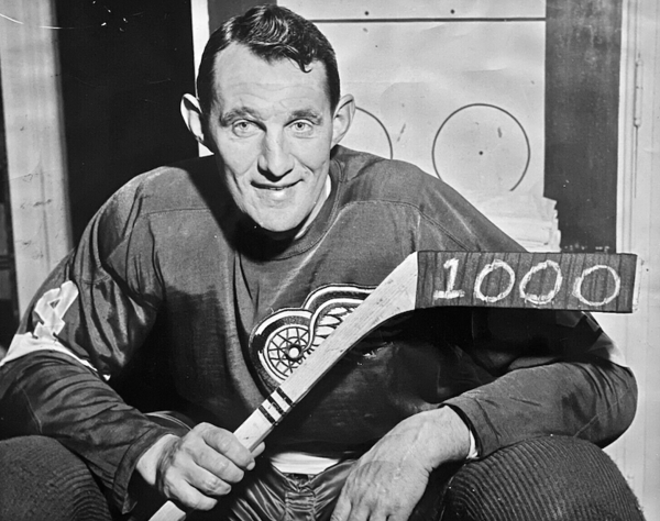 Bill Gadsby 1000th NHL game