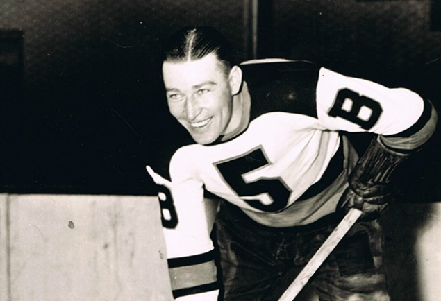 Dit Clipper - Boston Bruins Legend